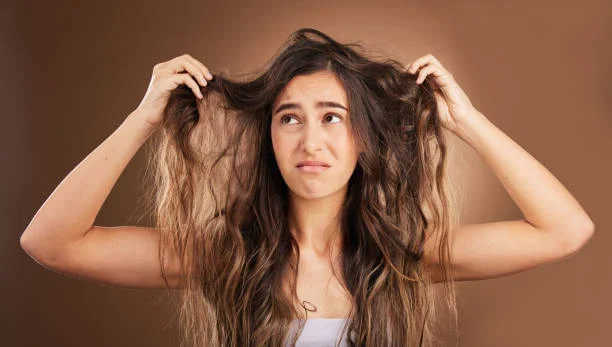 how to stop frizzy hair